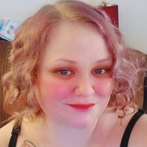 Meet your Posher, Shana